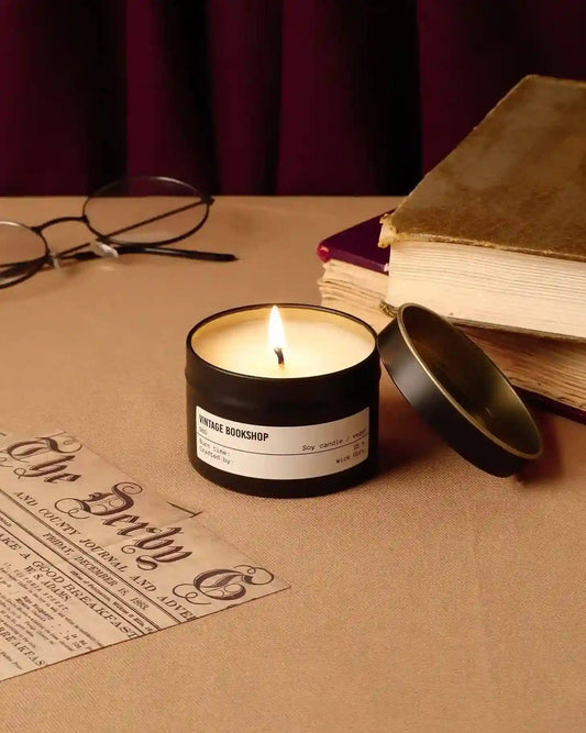 Vintage Bookshop Candle | Soy Wax | Bookstore Scented Gift: Tin candle (90g)