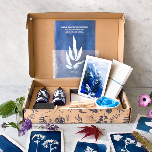 Cyanotype Kit – DIY kit to make your own blueprints