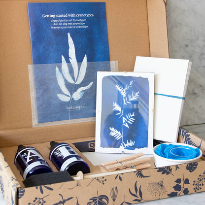 Cyanotype Kit – DIY kit to make your own blueprints